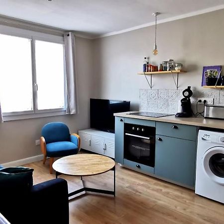 Appartement Toulon Centre Ancien Proche Gare Et Depart Corse- 5 Pers - Freewifi - Ac Extérieur photo